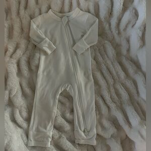 Kyte baby zipper sleeper romper newborn